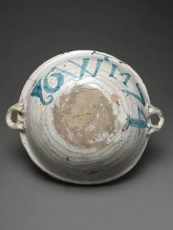 An image of Two-handled bowl
