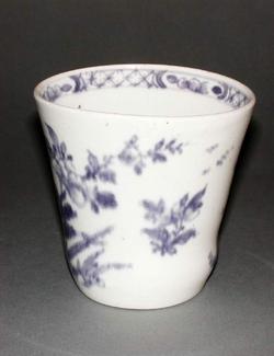 An image of Beaker (drinking vessel)